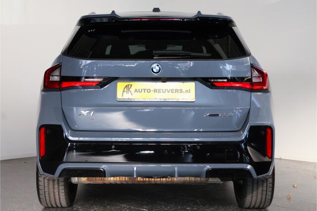 BMW X1 xDrive30e M-Sport / Opendak / Harmankardon / HUD / ACC