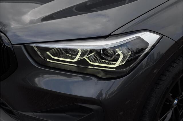 BMW X1 xDrive25e | Elektrische Klep | PDC V + A | LED | Apple Carplay | DAB