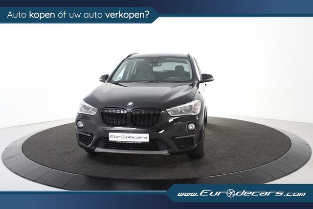 BMW X1 sDrive18i Centennial High Executive Sport-Line *Navigatie*Ambiente*