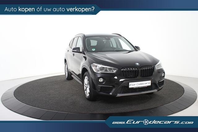 BMW X1 sDrive18i Centennial High Executive Sport-Line *Navigatie*Ambiente*