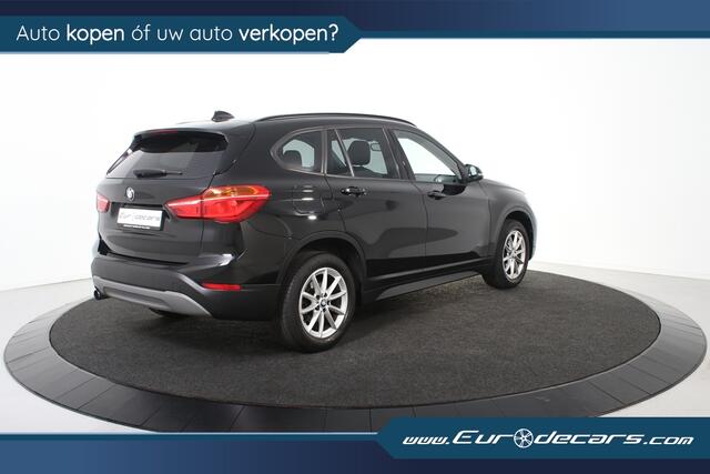 BMW X1 sDrive18i Centennial High Executive Sport-Line *Navigatie*Ambiente*