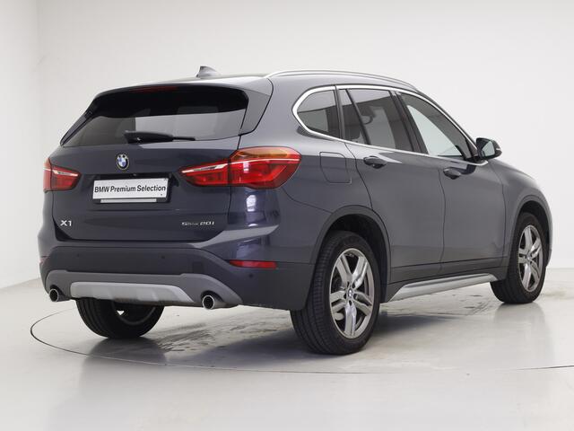 BMW X1 sDrive20i xLine | Panorama | 18" M-Sport | High Executive | Head-Up | Camera