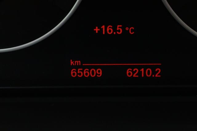 BMW X1 sDrive18i Executive | M-Sport | afn. Trekhaak | Panoramadak |