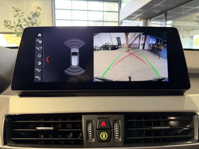BMW X1 xDrive25e High Executive M-Sport | 19" | Camera | Trekhaak | Stoelverwarming | Navigatie | 4x4