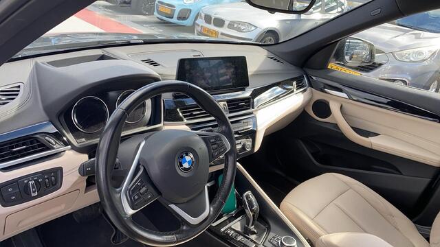 BMW X1 sDrive20i VDL NEDCAR EDITION I AUTOMAAT I P-CAMERA I CRUISE CONTROL I CLIMATE CONTROL