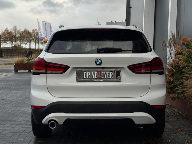 BMW X1 sDrive18i High Exec M22 PANO NAVI CAMERA PDC LEDER LED