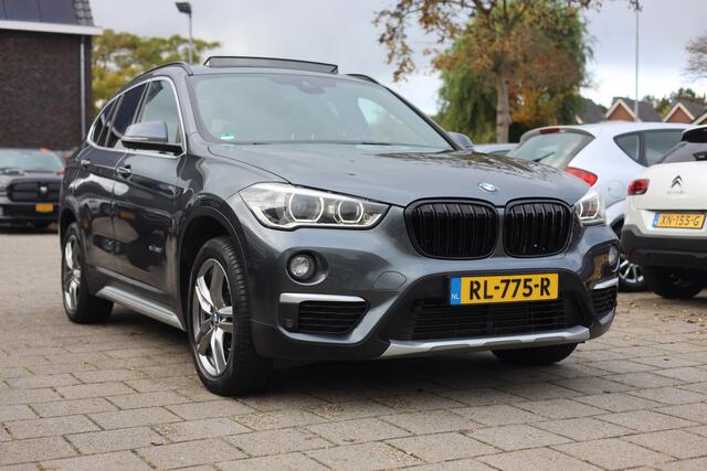 BMW X1 XDRIVE 20i HIGH EXEC | AUT | PANO | LEDER | CAMERA