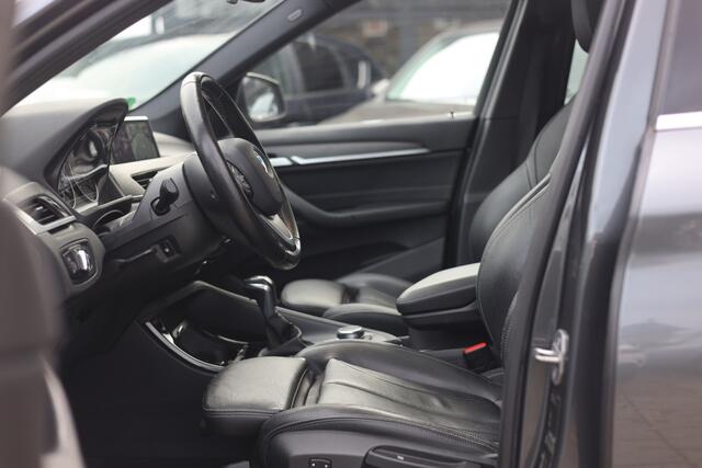 BMW X1 XDRIVE 20i HIGH EXEC | AUT | PANO | LEDER | CAMERA