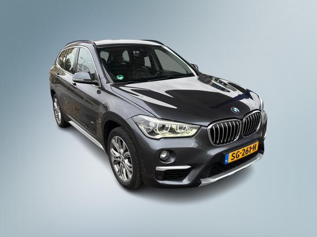 BMW X1 sDrive18i High Executive / Navi / Leder / Camera / LED