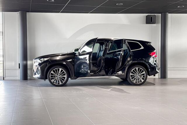 BMW X1 sDrive18i | Stoelverwarming | Achteruitrijcamera | Trekhaak |