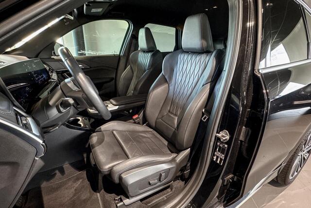 BMW X1 sDrive18i | Stoelverwarming | Achteruitrijcamera | Trekhaak |