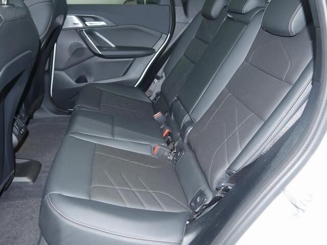 BMW X1 xDrive30e | M-Sport | Panorama | Harman/kardon | Trekhaak | Actief zetel | Elek. stoelverst. | Getint glas