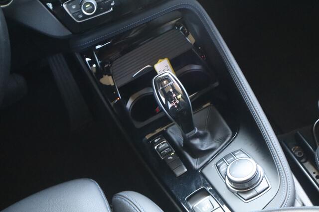 BMW X1 sDrive18i M Sport | Schuifdak | Camera | Stoelverwarming