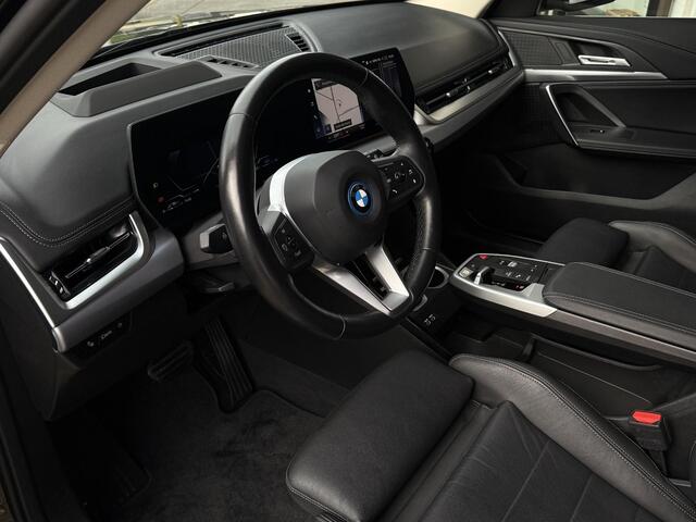 BMW X1 xDrive30e X LINE | DRIVING PROFF. | SPORTSTOELEN | LEDER | TREKHAAK | ELEKTR. STOELEN |