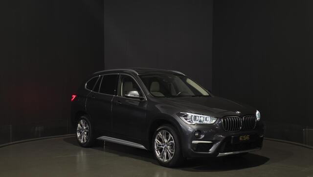 BMW X1 xDrive20i Executive | Panorama | Hud | Sfeer | Camera