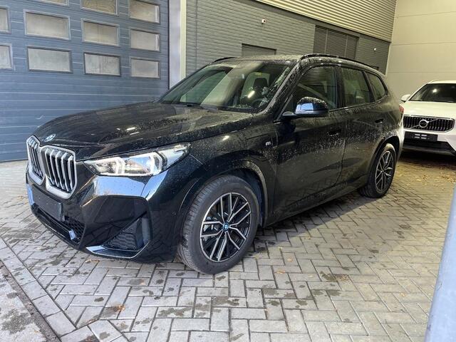 BMW X1 xDrive25e M-Sport | Shadow Line | Stoelverwarming | Antraciet Hemelbekleding | Camera | 18 Inch
