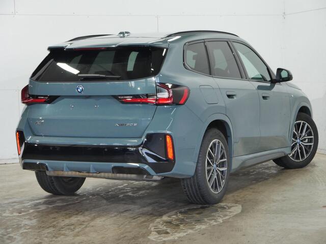 BMW X1 xDrive30e | M-Sport | Harman/kardon | Trekhaak | Co Pilot | Getint glas | Elek. stoelverst.