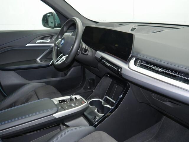 BMW X1 xDrive30e | M-Sport | Harman/kardon | Trekhaak | Co Pilot | Getint glas | Elek. stoelverst.