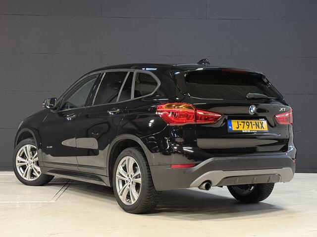 BMW X1 sDrive18i Executive | Leder | Sportstoelen | Stoelverwarming | Navi
