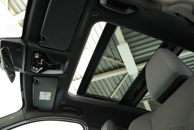 BMW X1 xDrive30e M-Sport Pano / Navi / HUD / Harman-kardon / Adaptive Cruise