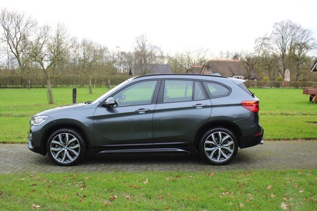 BMW X1 X1 2.0 inruilkoopje pano, sportst