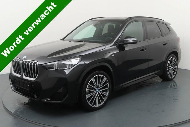 BMW X1 xDrive25e | M-Sport | Pano | Driving Assistant Plus | HUD |