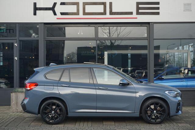 BMW X1 xDrive25e eDrive Edition | M pakket | ACC | PANO | trekhaak | Individual Storm Bay