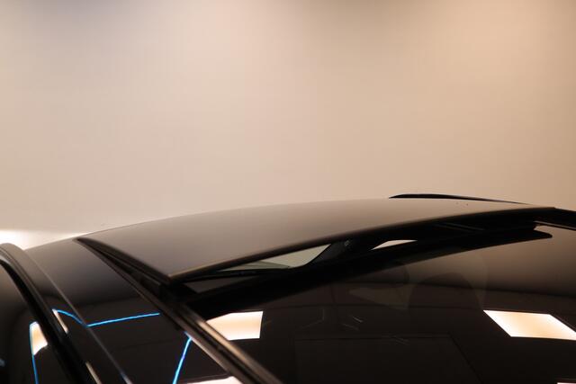 BMW X1 sDrive20i High Executive Cruise/Climate panoramadak PDC Trekhaak NAP Head-Up 24 maanden garantie mogelijk (*vraag naar de voorwaarden)