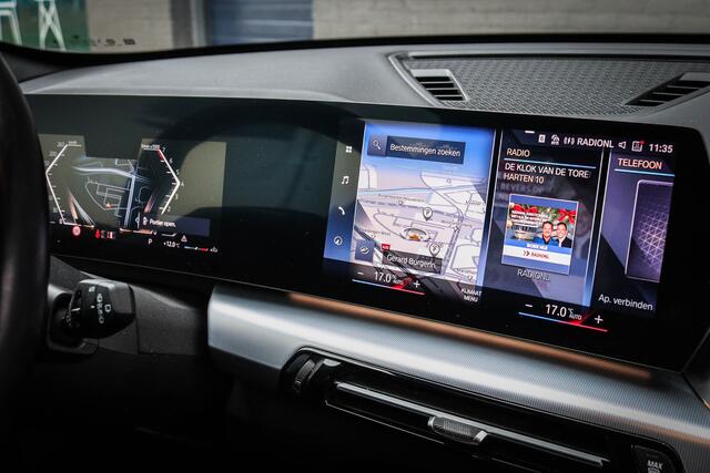 BMW X1 sDrive18i Nieuw model! Trekhaak/Navi/Carplay