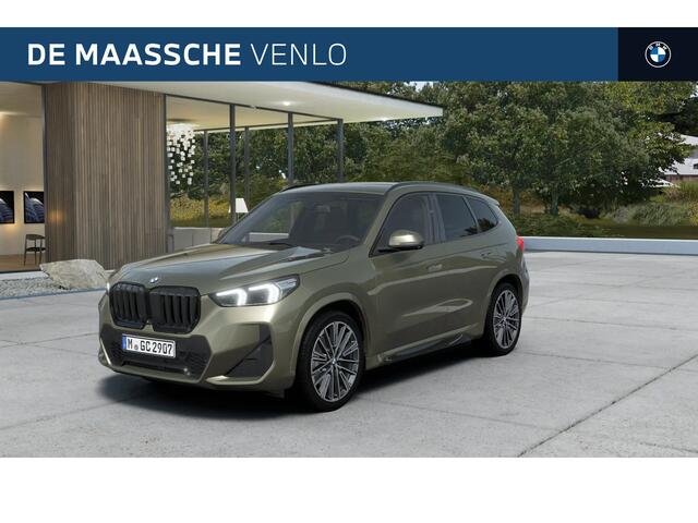 BMW X1 xDrive25e High Executive M Sport Automaat / Trekhaak / Sportstoelen / Parking Assistant Professional / Head-Up / Adaptieve LED / Comfort Access / M Adaptief onderstel