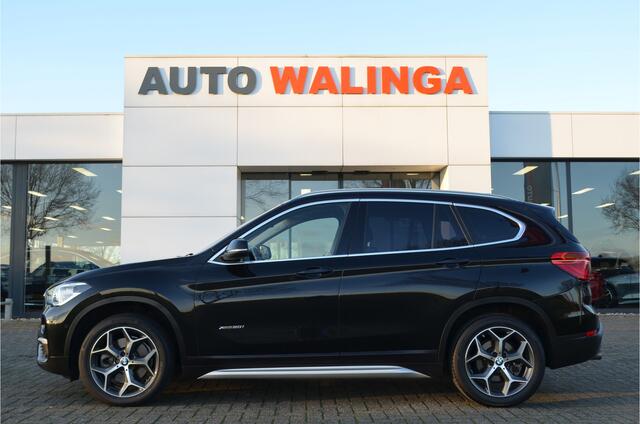 BMW X1 xDrive20i Panodak | Leer | Head up | Trekh. 2000kg | Dealer onderhouden!