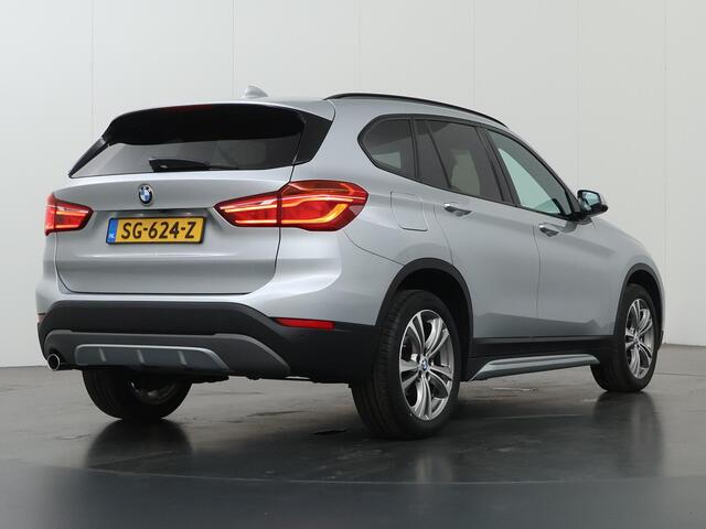BMW X1 sDrive18i Executive | Sportline | Sportstoelen | Navigatie | Parkeercamera | Stoelverwarming | Climate Control |