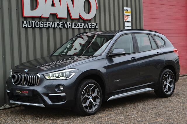BMW X1 xDrive25i High Executive LED/Camera/ACC/Navi