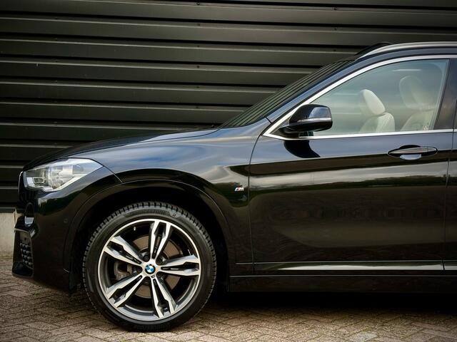 BMW X1 sDrive20i M-SPORT PANO|HUD|CAMERA|HiFi|HAAK