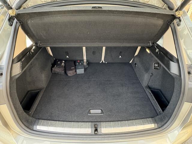 BMW X1 sDrive20i High Exec. 1e Eigenaar-PANO - Clima -Navi- 192PK-NAP