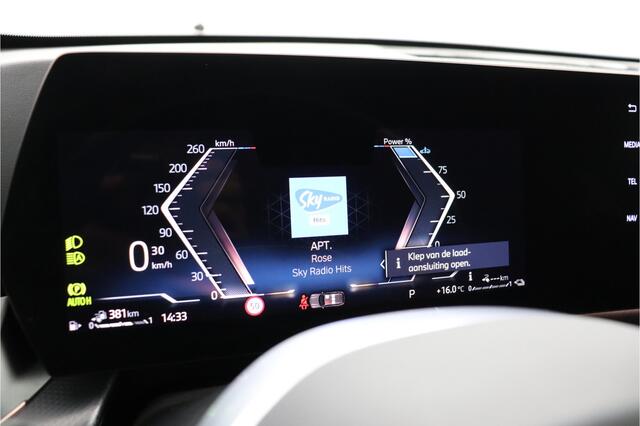 BMW X1 xDrive25e M-Sport 245 pk | Virtual | Stoelverw. + Massage | Navi | Apple Car Play | Keyless | Elektr.klep - RIJKLAAR