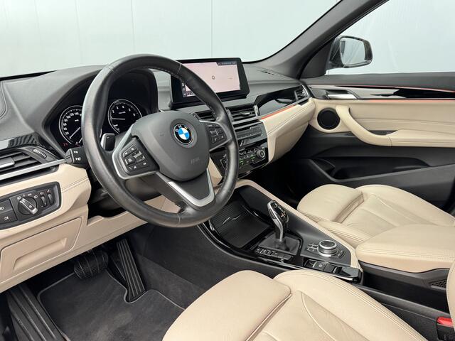 BMW X1 sDrive20i VDL Nedcar Edition Trekhaak/Camera/Leer.