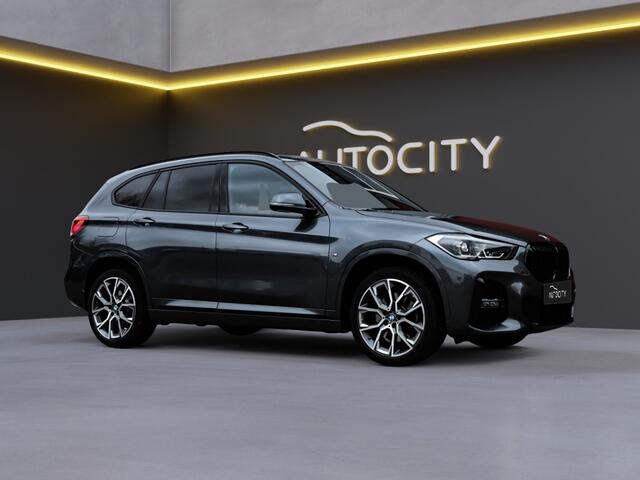 BMW X1 sDrive 20i M Sport Pano l Memory l Trekhaak l VOL OPTIES
