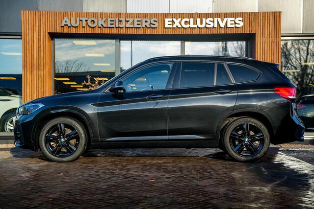 BMW X1 xDrive20d M Pakket Panodak Leer HUD Cruise Navi Stoelverw.