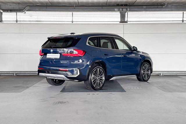 BMW X1 xDrive25e | xLine | Innovation Pack | Comfort Pack | Trekhaak