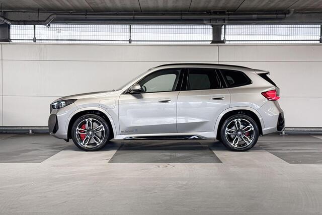 BMW X1 xDrive25e | M Sportpakket Pro | Premium Pack | Travel Pack | Trekhaak