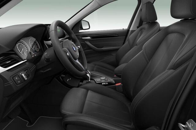 BMW X1 sDrive20i Business Edition Plus xL:ine | High Executve | Trekhaak