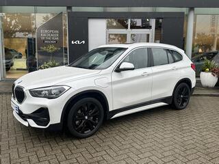 bmw-x1-xdrive25e-executive--pano-