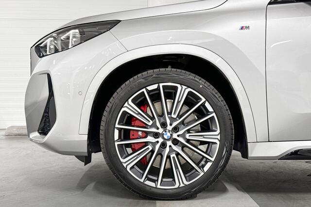 BMW X1 sDrive20i | M-Sport Pro | Travel Pack | Innovation Pack | Comfort Pack | Driving Assistant Plus | Harman/Kardon | Panoramadak | Comfort Access | Trekhaak | Selections