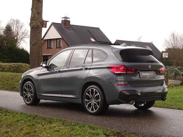 BMW X1 xDrive25i M-Sport | H+K | HUD | Pano | Trkhk | NAV-Pro | 19inch | Full Options!