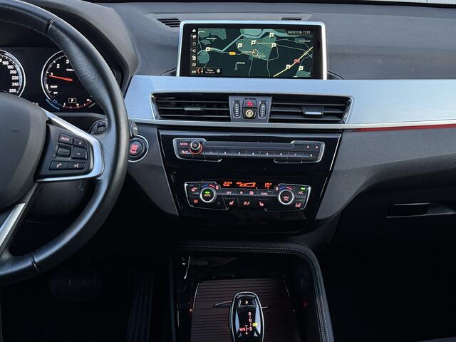 BMW X1 sDrive20i Orange Edition II Automaat Navigatie/Camera/Leer.