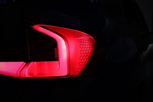 BMW X1 xDrive30e M-Sport Leder/360/Head-up/Keyless/HK/ACC/Elek. stoel+mem/Trekhaak wegkl.