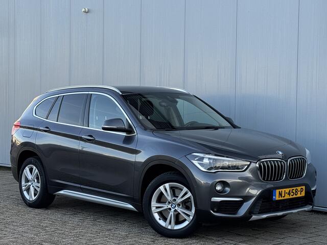 BMW X1 sDrive20i Centennial High Executive Automaat/Camera/Leer.