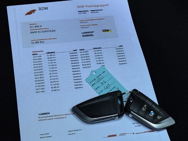 BMW X1 sDrive20i Centennial High Executive Automaat/Camera/Leer.