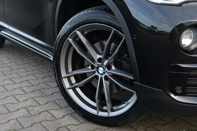 BMW X1 sDrive18i High Executive | Pano | Camera | Trekhaak |